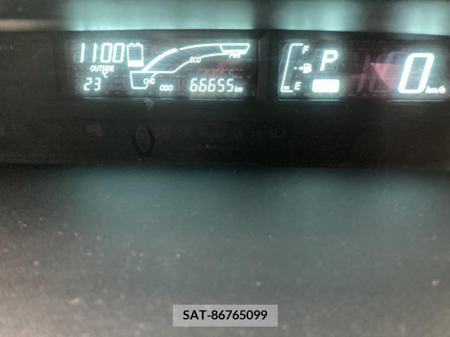 Toyota AQUA 2014-04 251348-4