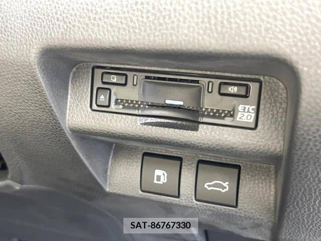 Toyota CROWN 2022-11 396119-4