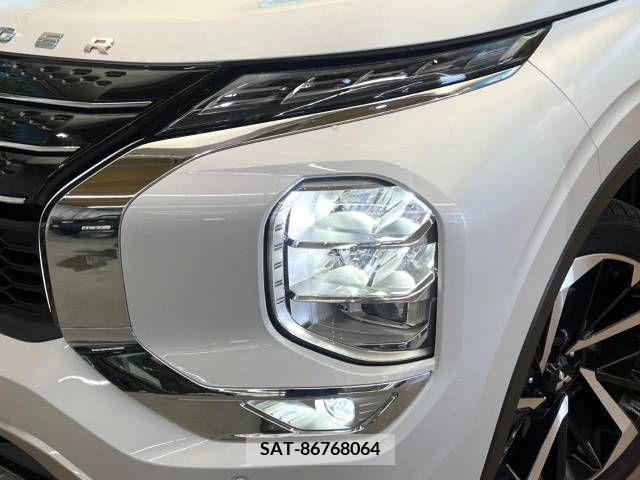 Mitsubishi OUTLANDER PHEV 2022-03 393164-13