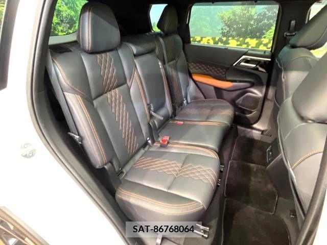 Mitsubishi OUTLANDER PHEV 2022-03 393164-9