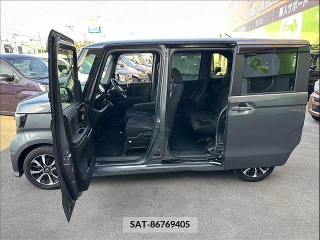 Honda N BOX CUSTOM 2017-11 252596-3