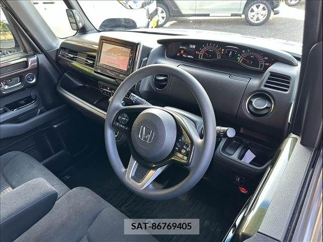 Honda N BOX CUSTOM 2017-11 252596-19