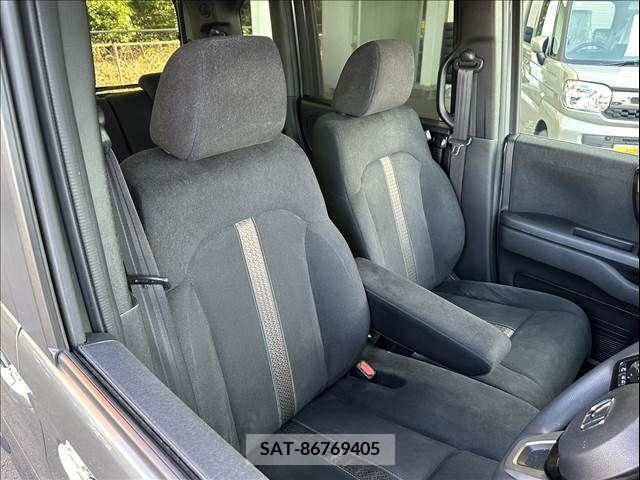 Honda N BOX CUSTOM 2017-11 252596-18