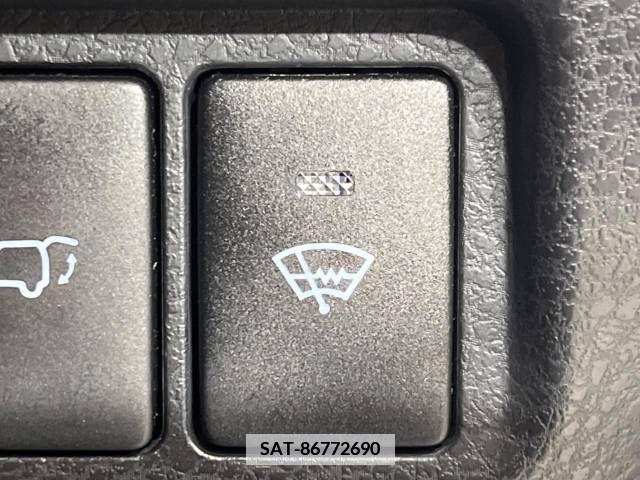 Toyota HARRIER 2019-02 349406-6