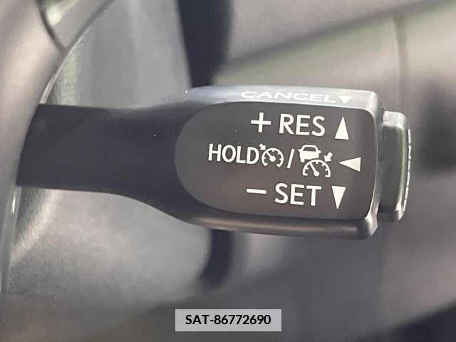Toyota HARRIER 2019-02 349406-5