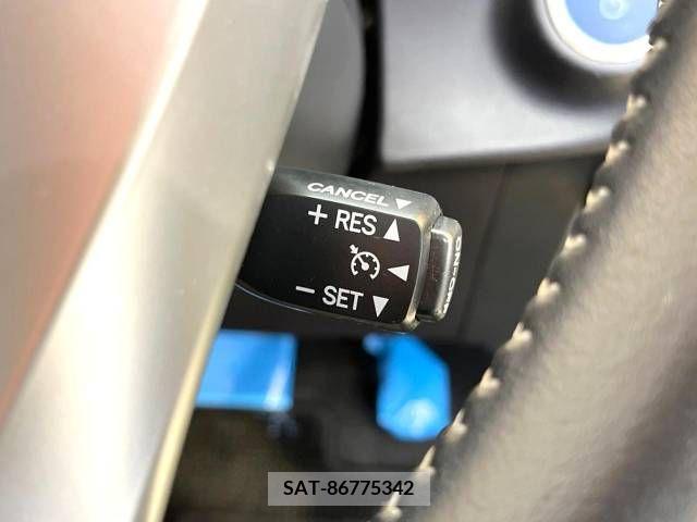Toyota AQUA 2016-02 250434-6