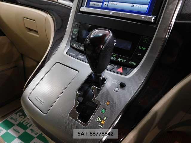 Toyota ALPHARD 2012-07 282955-11