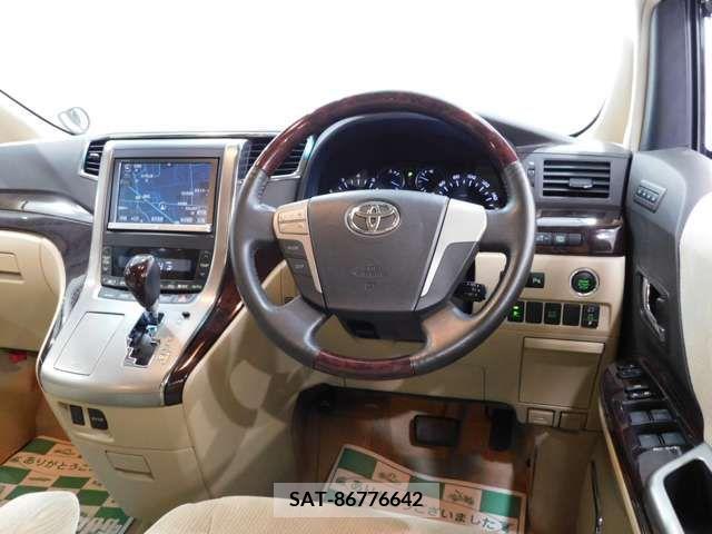 Toyota ALPHARD 2012-07 282955-17