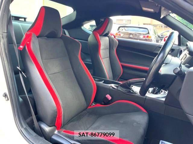 Toyota 86 2017-02 388911-8