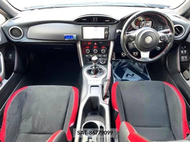 Toyota 86 2017-02 388911-1
