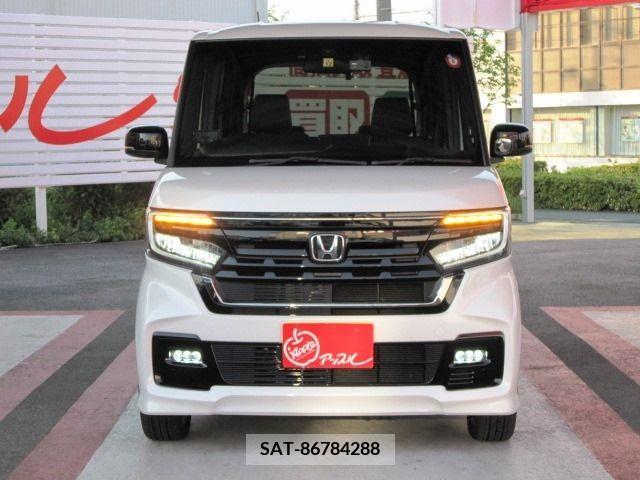 Honda N BOX CUSTOM 2021-12 230577-1