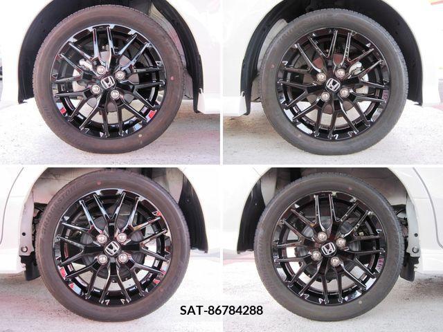 Honda N BOX CUSTOM 2021-12 230577-8