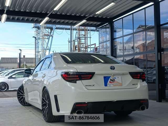 Toyota MARK X 2013-12 210615-14