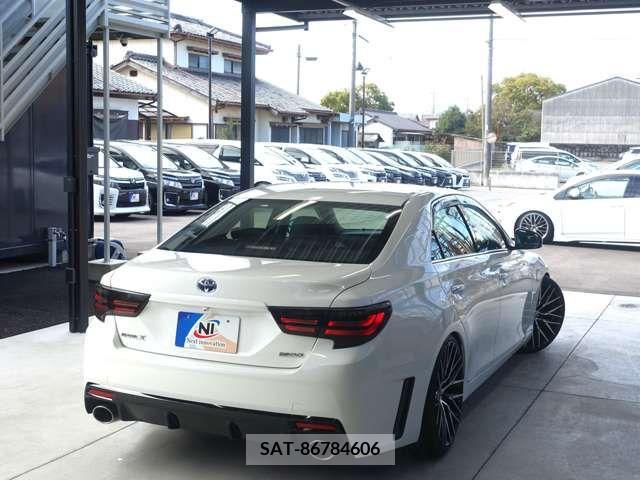 Toyota MARK X 2013-12 210615-6