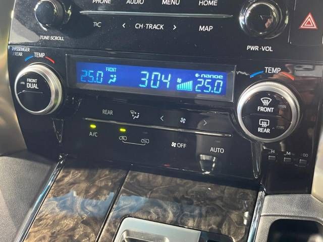 Toyota ALPHARD 2021-06 13403-7