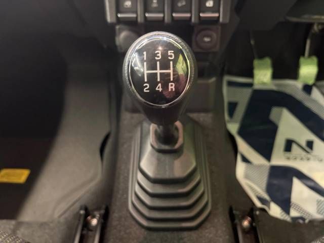 Suzuki JIMNY 2021-03 194501-4