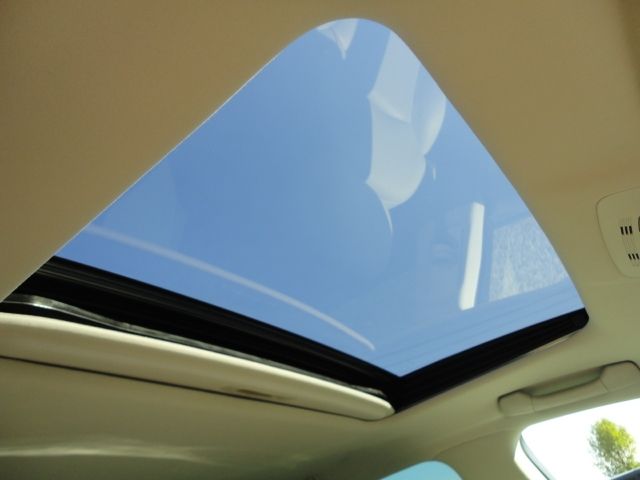 Lexus IS 2008-03 15284-12