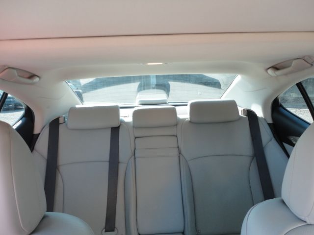 Lexus IS 2008-03 15284-15