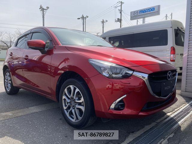 Mazda DEMIO 2019-04 268037-4