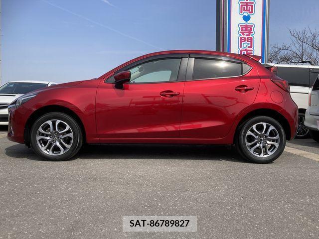 Mazda DEMIO 2019-04 268037-7