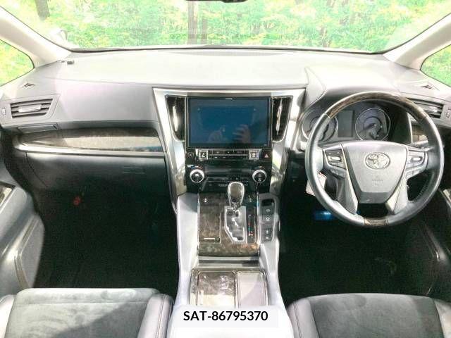 Toyota VELLFIRE 2016-10 246327-1
