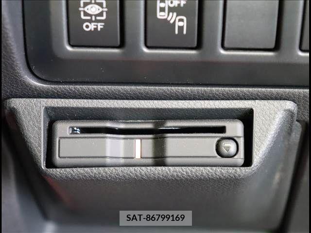 Subaru FORESTER 2022-05 270400-18