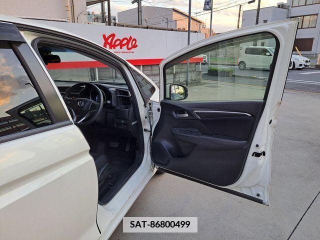 Honda FIT 2015-01 350527-3