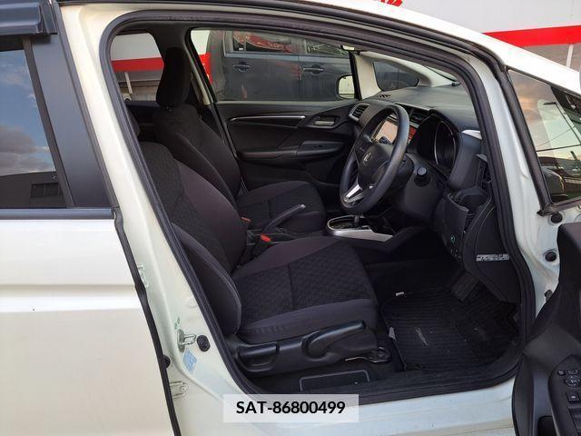 Honda FIT 2015-01 350527-6