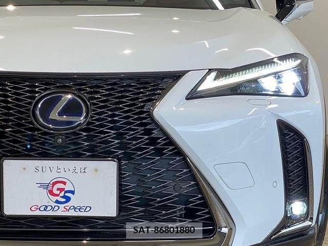 Lexus UX 2019-05 275923-18