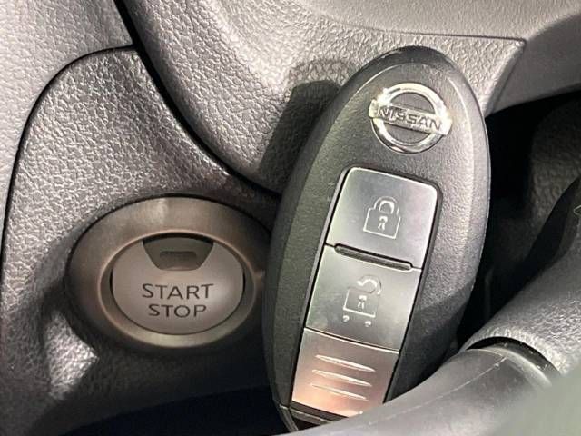Nissan NOTE 2019-02 14835-7