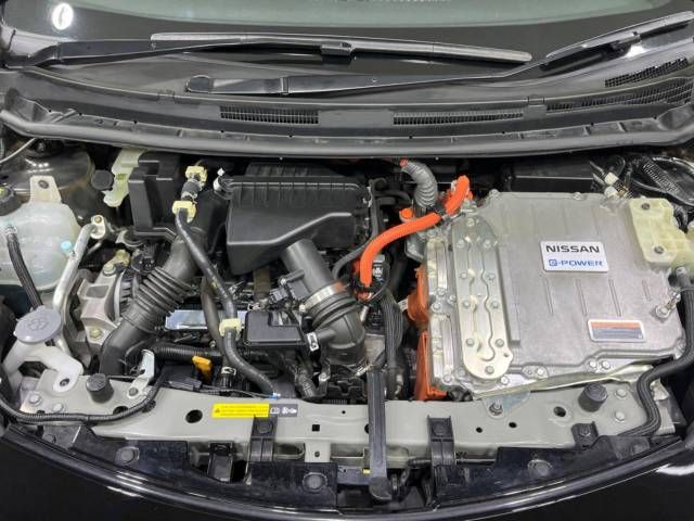 Nissan NOTE 2019-02 14835-18