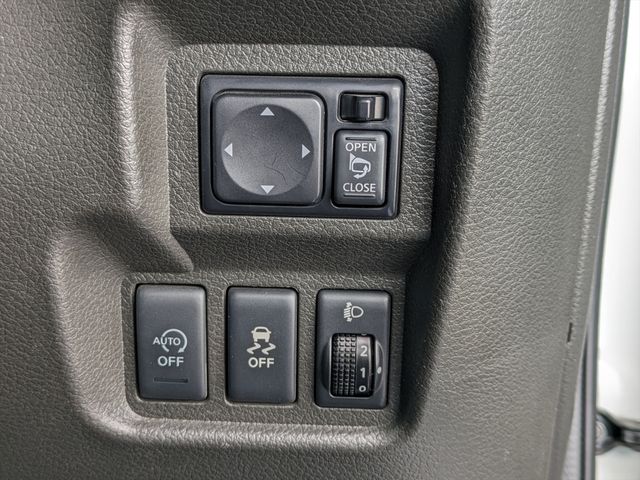 Nissan CUBE 2015-09 12987-13