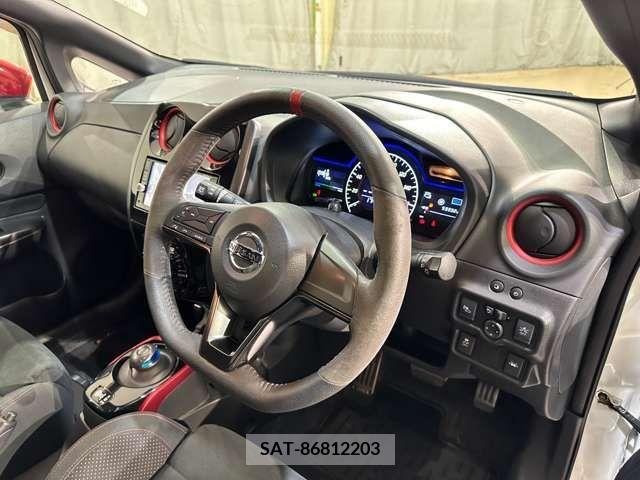 Nissan NOTE 2017-06 236030-12