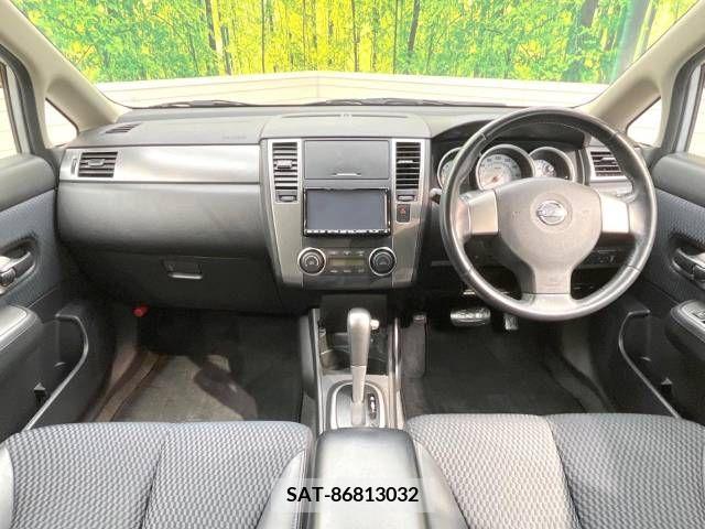 Nissan TIIDA 2009-09 252306-1