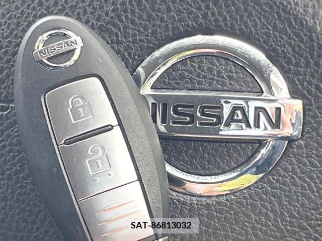 Nissan TIIDA 2009-09 252306-6