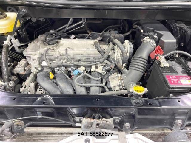 Toyota VOXY 2014-01 321358-18