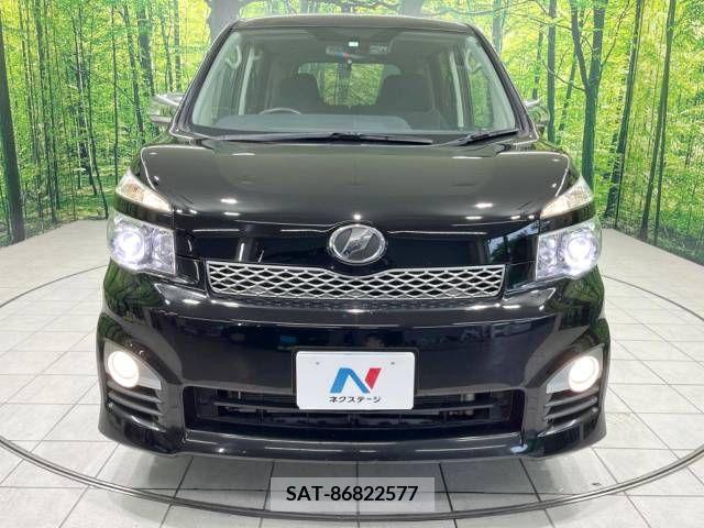 Toyota VOXY 2014-01 321358-14