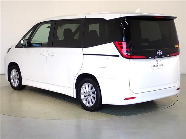 Toyota NOAH 2022-03 28051-6