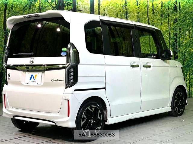 Honda N BOX CUSTOM 2018-11 212080-17
