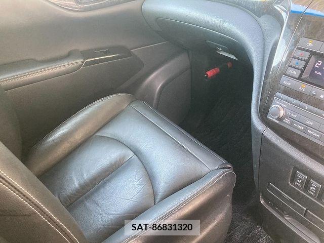 Nissan ELGRAND 2013-07 200605-11