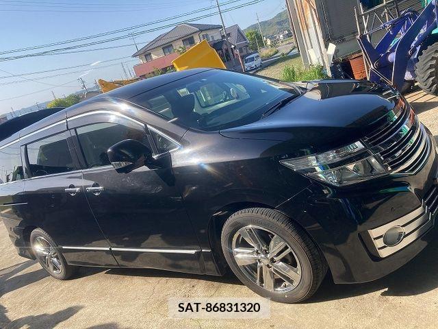 Nissan ELGRAND 2013-07 200605-3