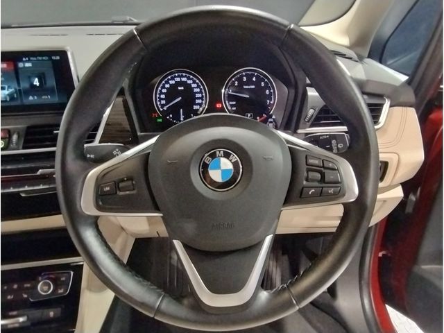 Bmw 2 SERIES 2018-09 1083-5