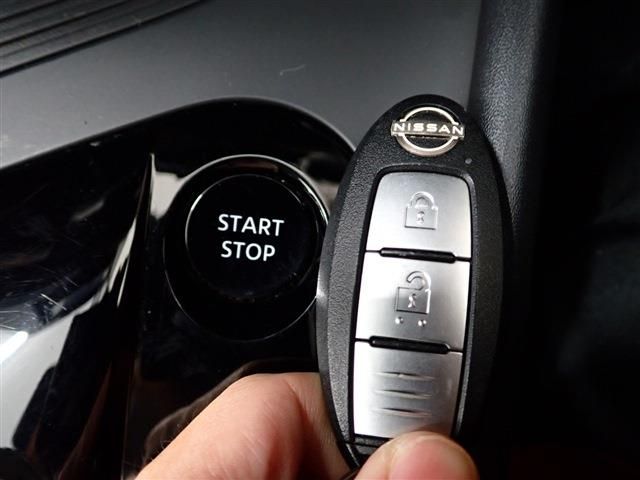 Nissan NOTE 2021-06 181760-9