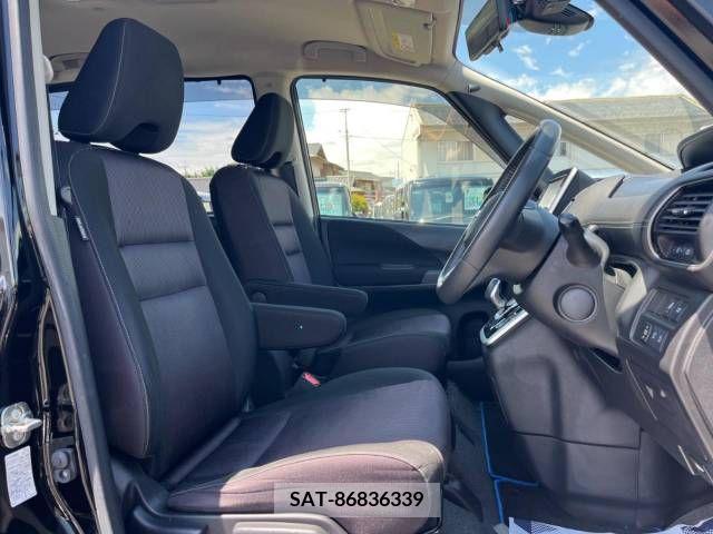 Nissan SERENA 2019-03 379151-8