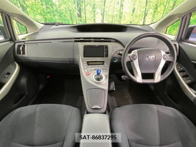 Toyota PRIUS 2013-07 253168-1
