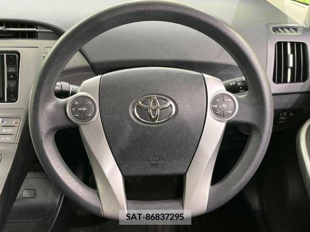 Toyota PRIUS 2013-07 253168-11