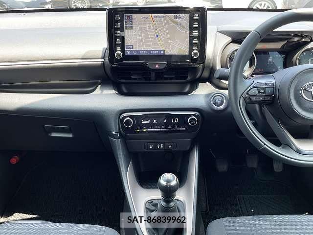 Toyota YARIS 2021-04 344538-5