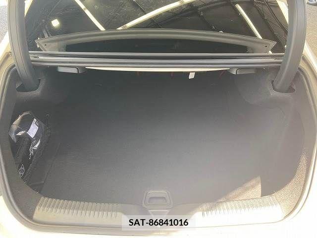 Mercedes Benz CLS-CLASS 2018-09 276822-11