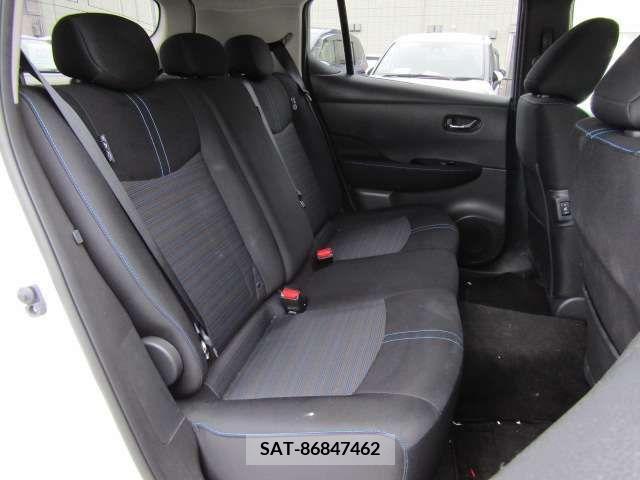 Nissan LEAF 2018-09 297882-18