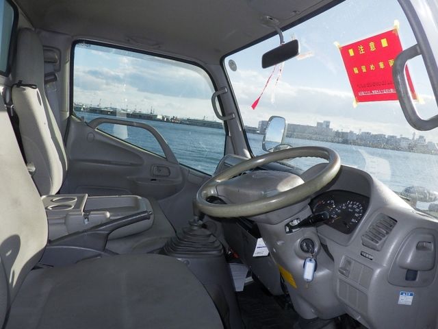 Toyota DYNA TRUCK 2012-03 194136-1